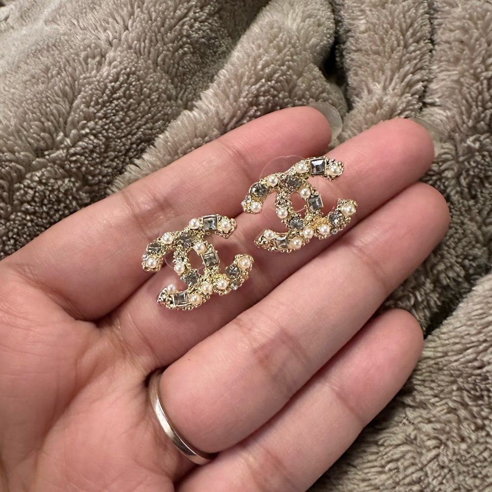 ‼️ Accepting Any Offers Of $10 And Up ‼️ Limited Time